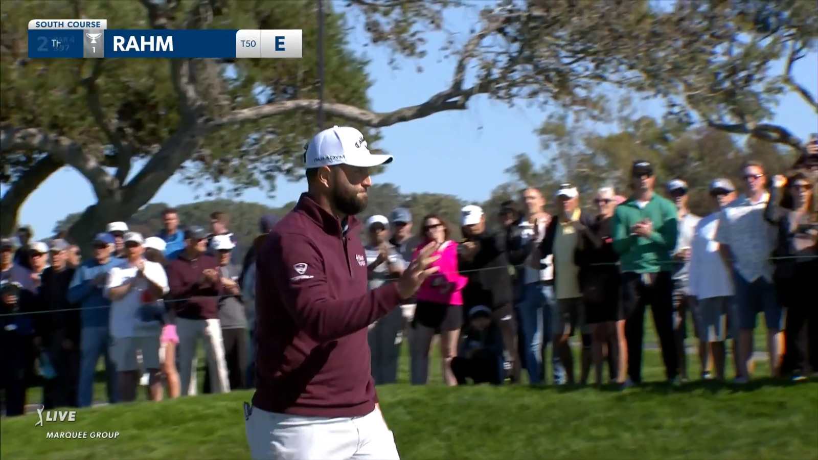 Jon Rahm drains a birdie at Farmers