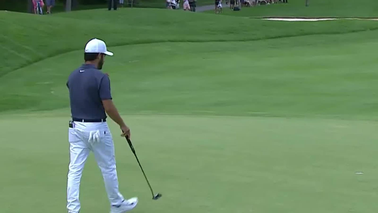 Abraham Ancer sinks 21-foot birdie putt at RBC Canadian