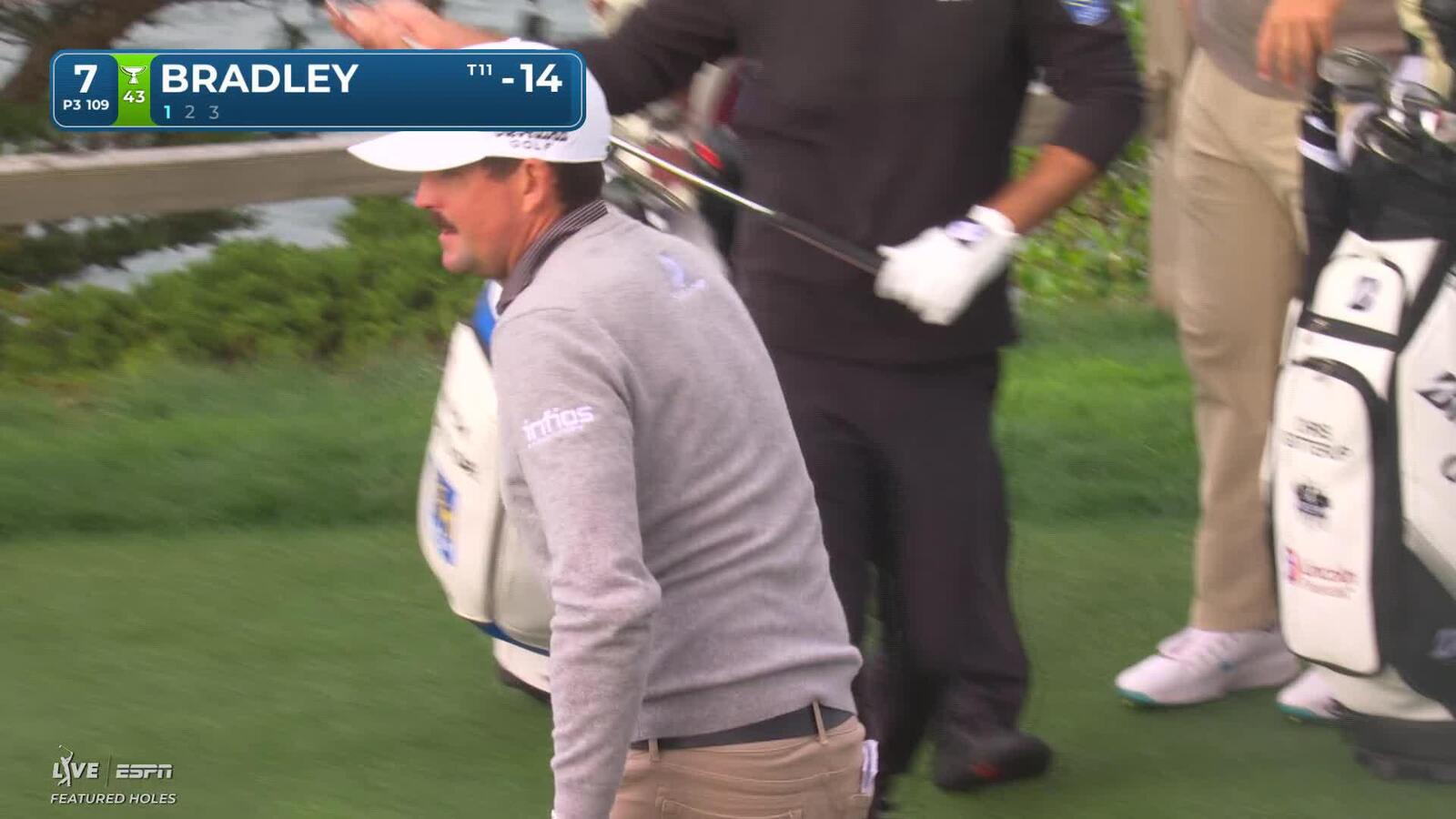 Keegan Bradley hits 105-yard tee shot to 14 feet, sets up birdie on No. 7