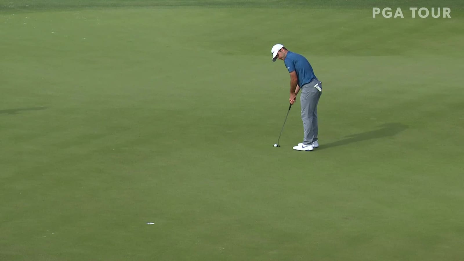 Denny McCarthy drains 19-foot birdie putt at THE PLAYERS