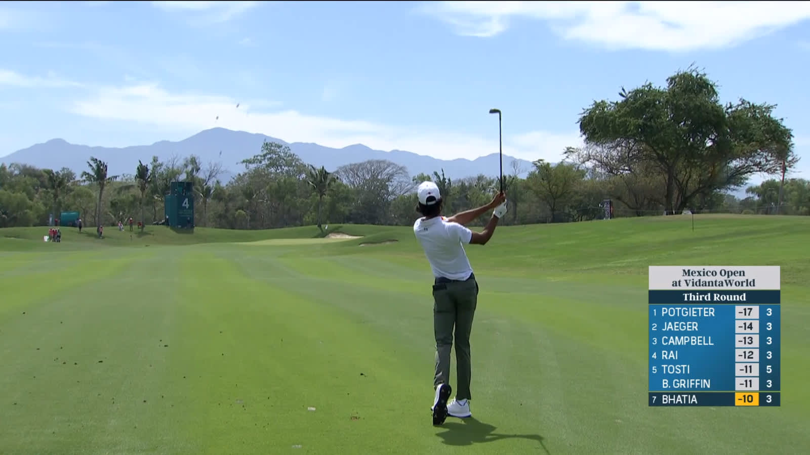 Akshay Bhatia sticks approach tight to set up birdie at Mexico Open