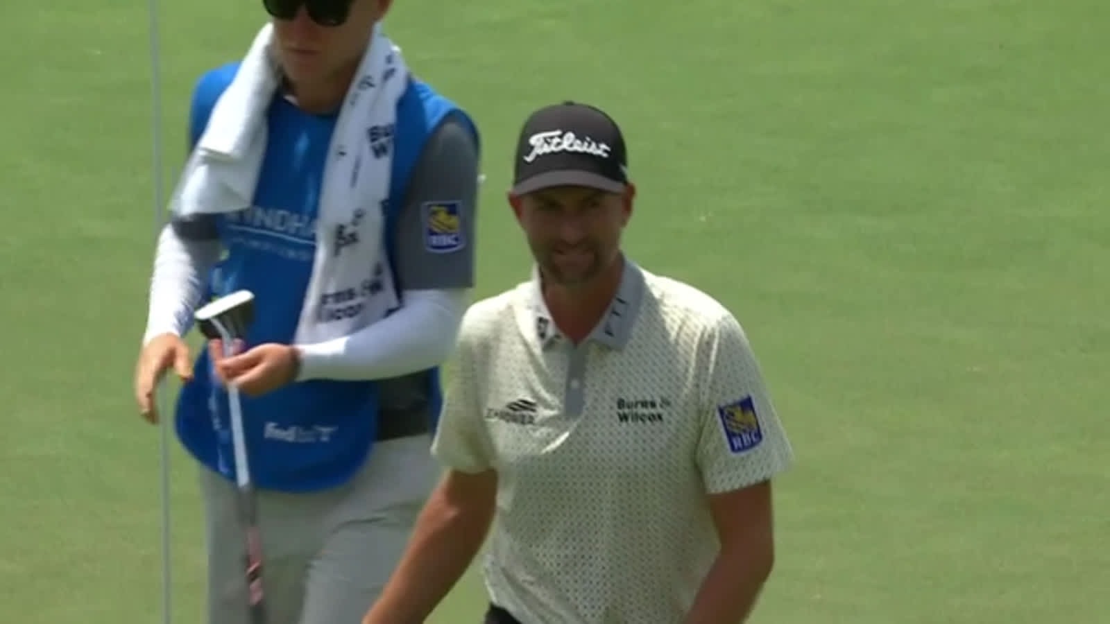 Webb Simpson goes back-to-back with birdie on No. 10 at Wyndham