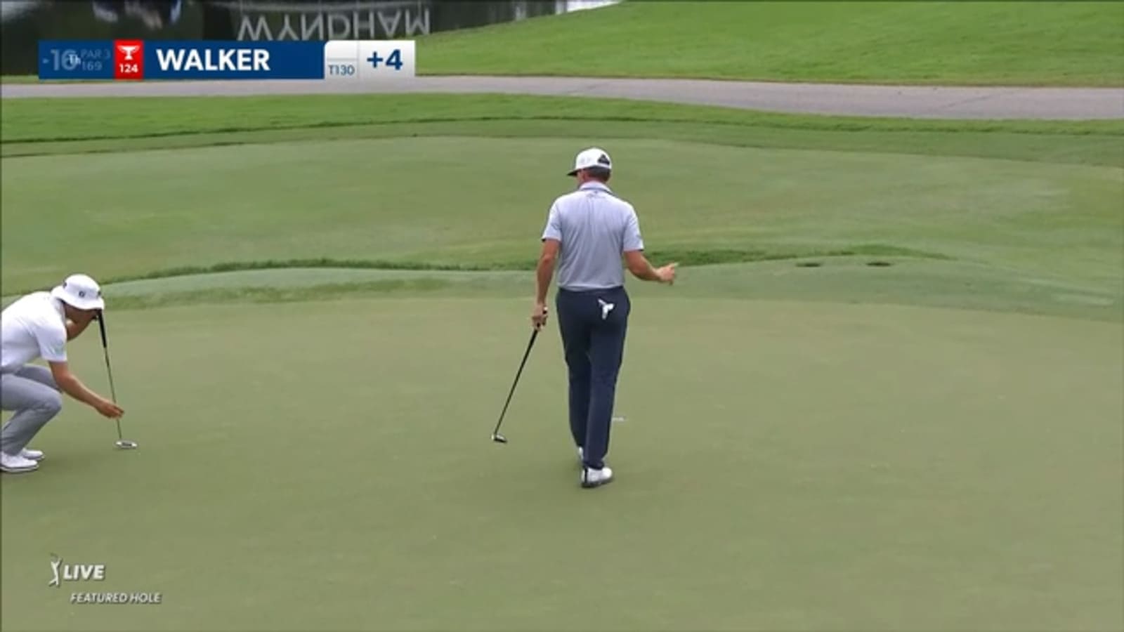 Jimmy Walker curls in 9-footer for birdie at Wyndham