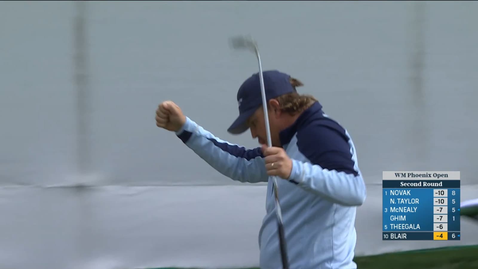 Zac Blair sinks a 25-foot birdie putt at WM Phoenix Open