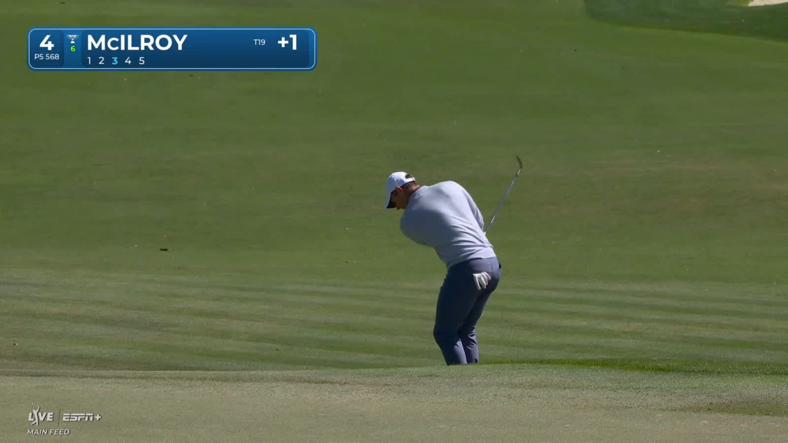 Rory McIlroy gets up-and-down for birdie at Arnold Palmer