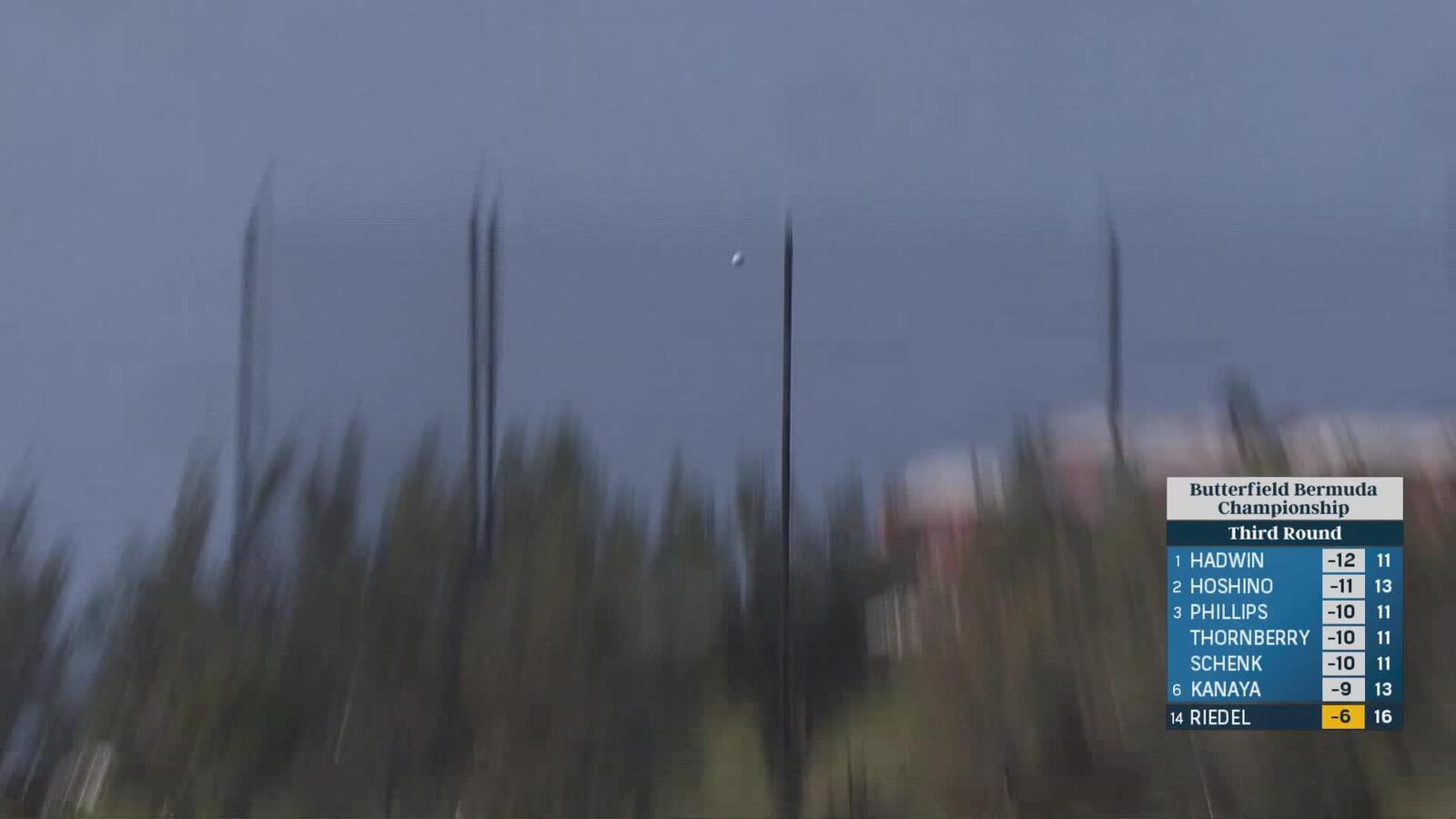 Matthew Riedel makes his second eagle of back nine on No. 17 at Butterfield Bermuda