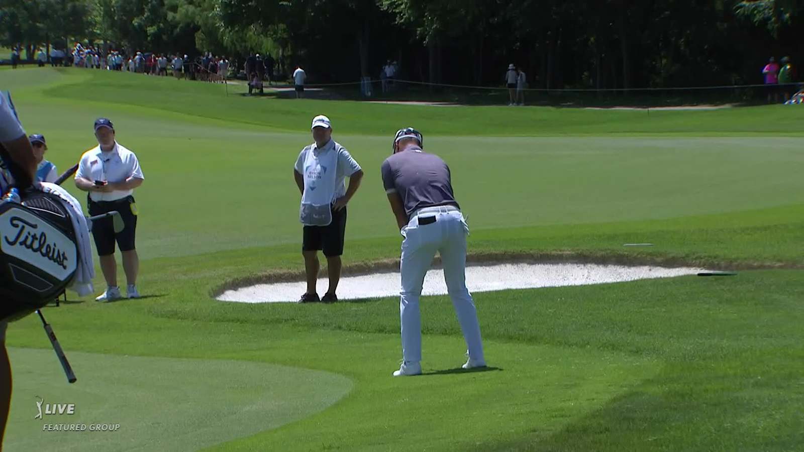 Justin Thomas pitches to set up birdie at AT&T Byron Nelson