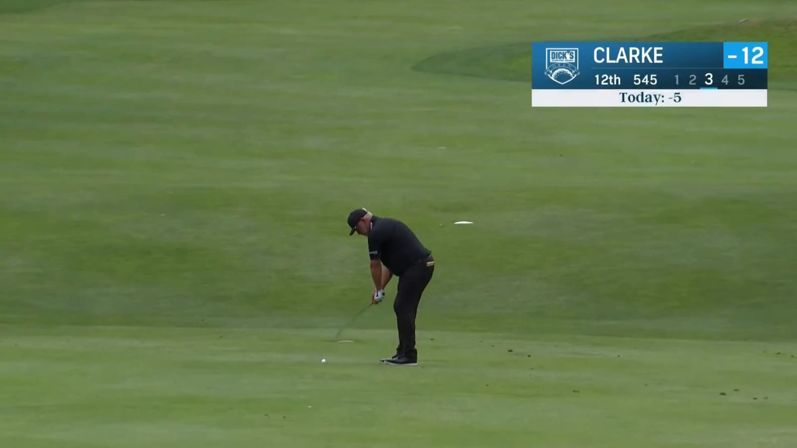 Darren Clarke wedges it close to set up birdie at DICK'S