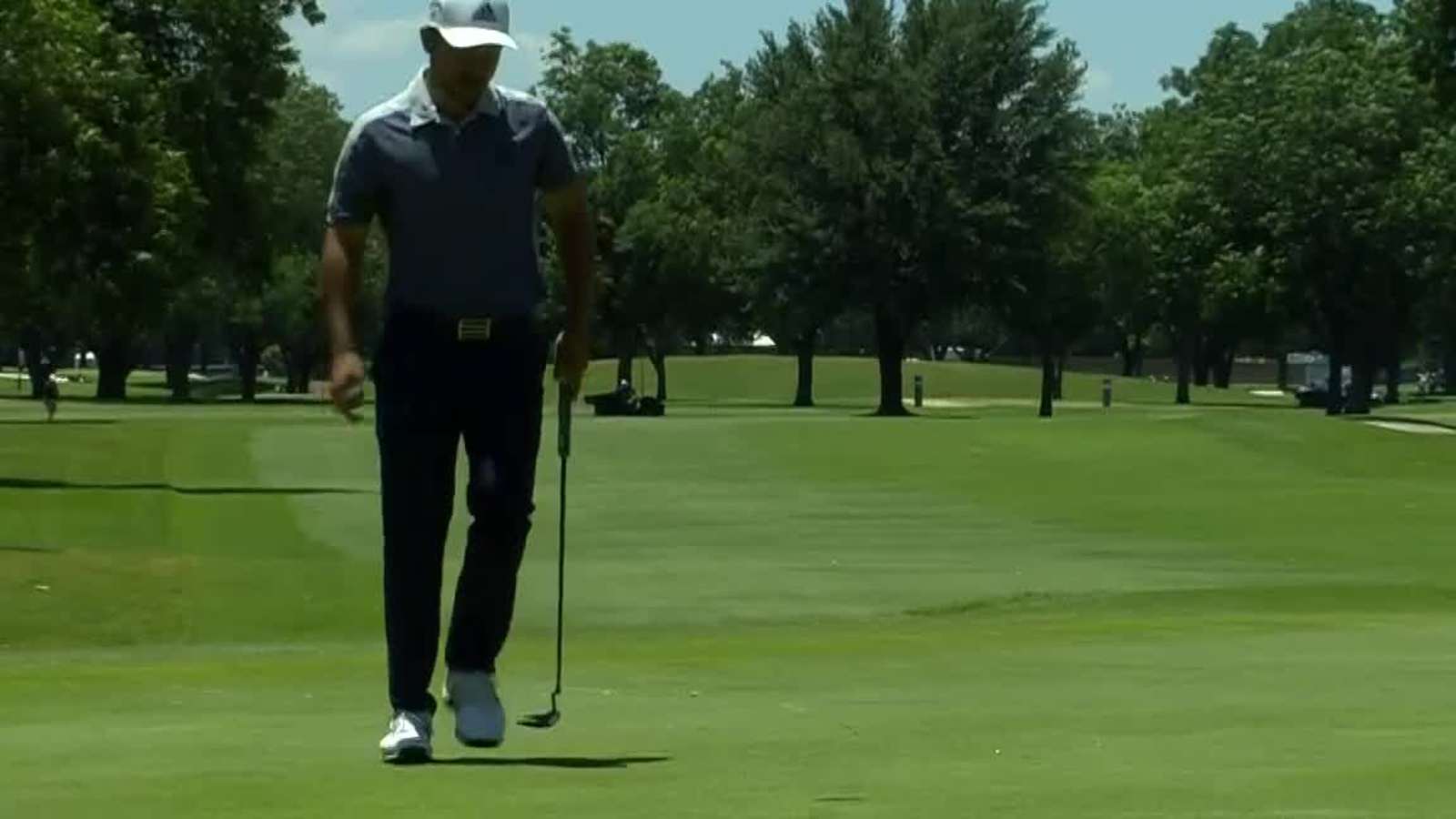 Xander Schauffele uses nice approach to set up birdie at Charles Schwab