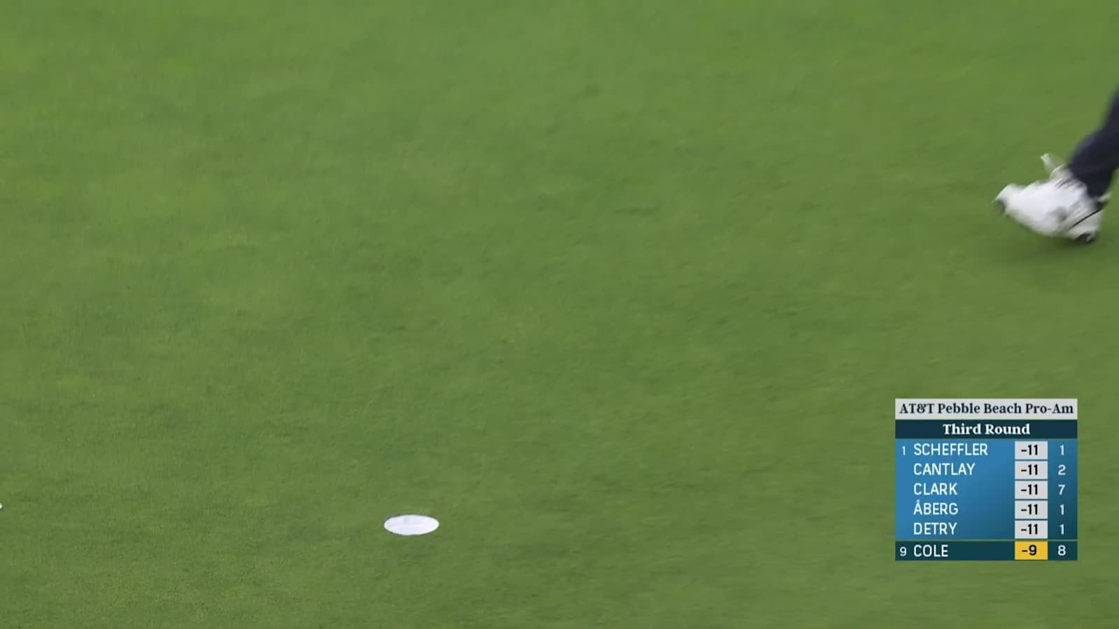 Eric Cole sinks a 21-foot birdie putt at AT&T Pebble Beach
