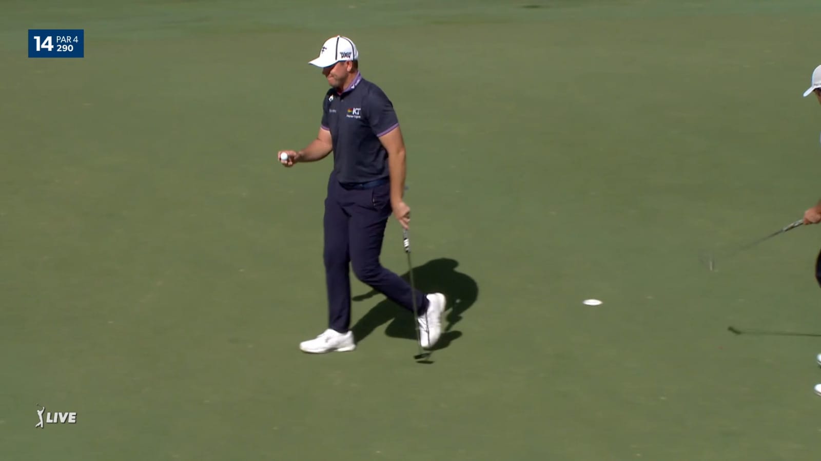 Luke List gets up-and-down from greenside rough with excellent pitch at Sentry