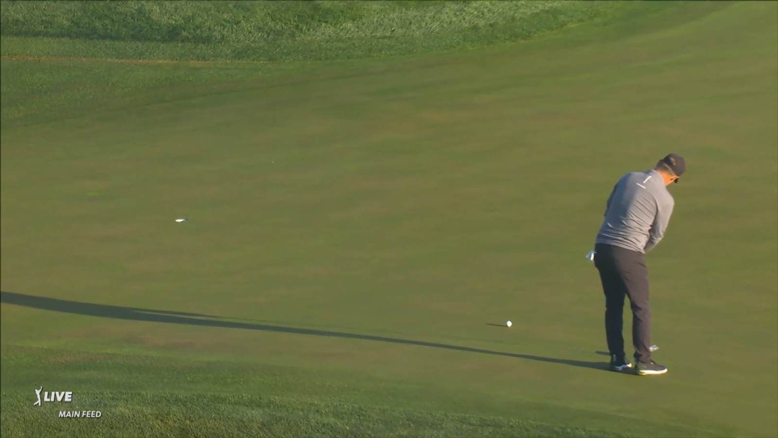 Ryan Moore sinks a 24-foot birdie putt at THE PLAYERS