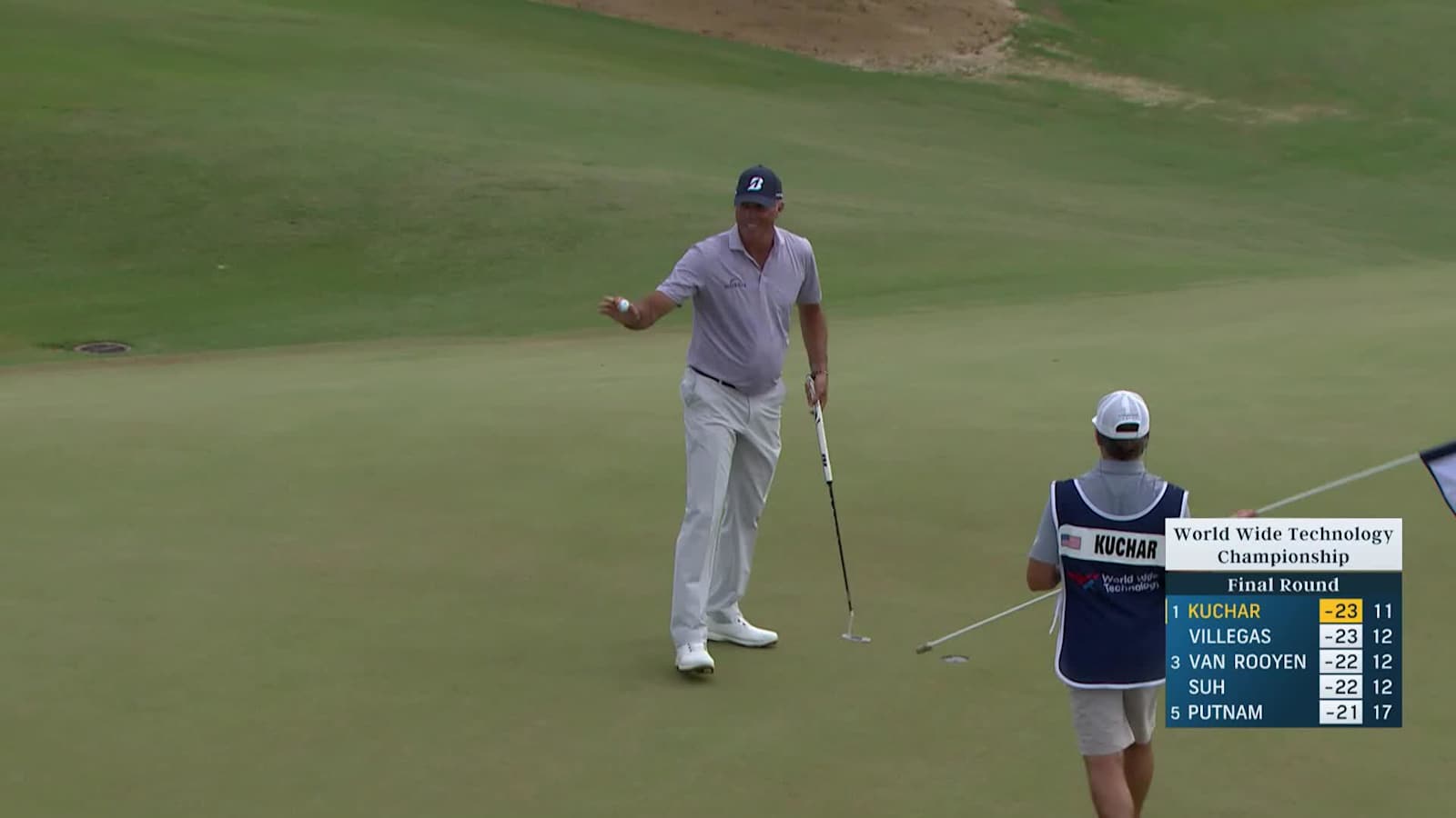 Matt Kuchar dials in approach to yield birdie at World Wide Technology