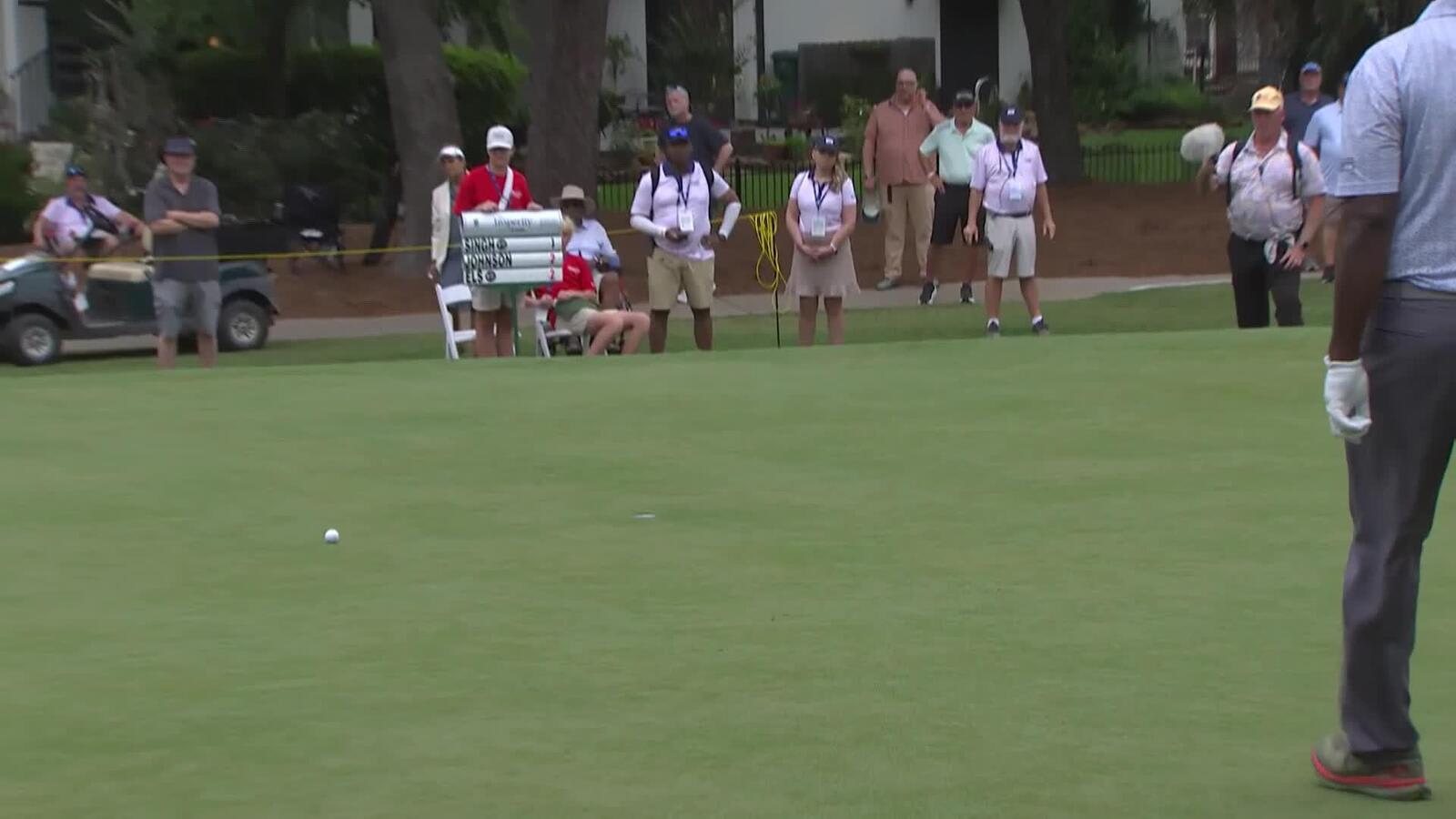 Zach Johnson makes birdie putt on No. 8 at Insperity Invitational