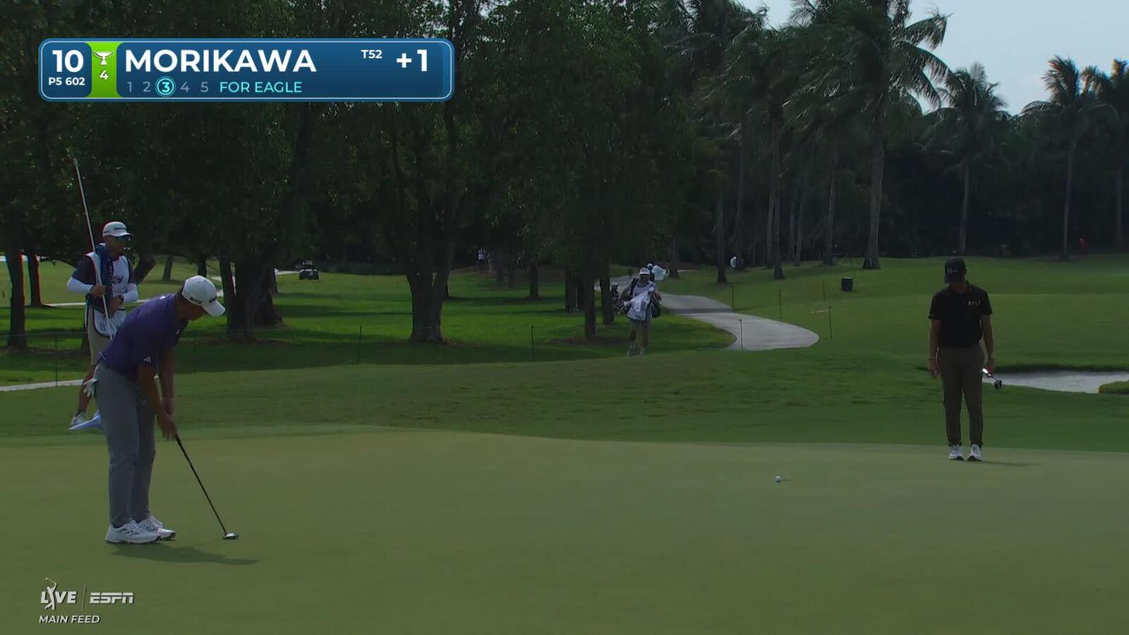 Collin Morikawa reaches par-5 No. 10 in two, makes birdie at Cadillac