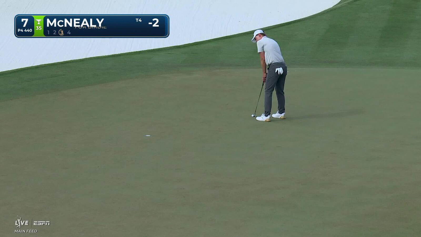 Maverick McNealy makes 9-foot birdie putt on No. 7 at THE PLAYERS