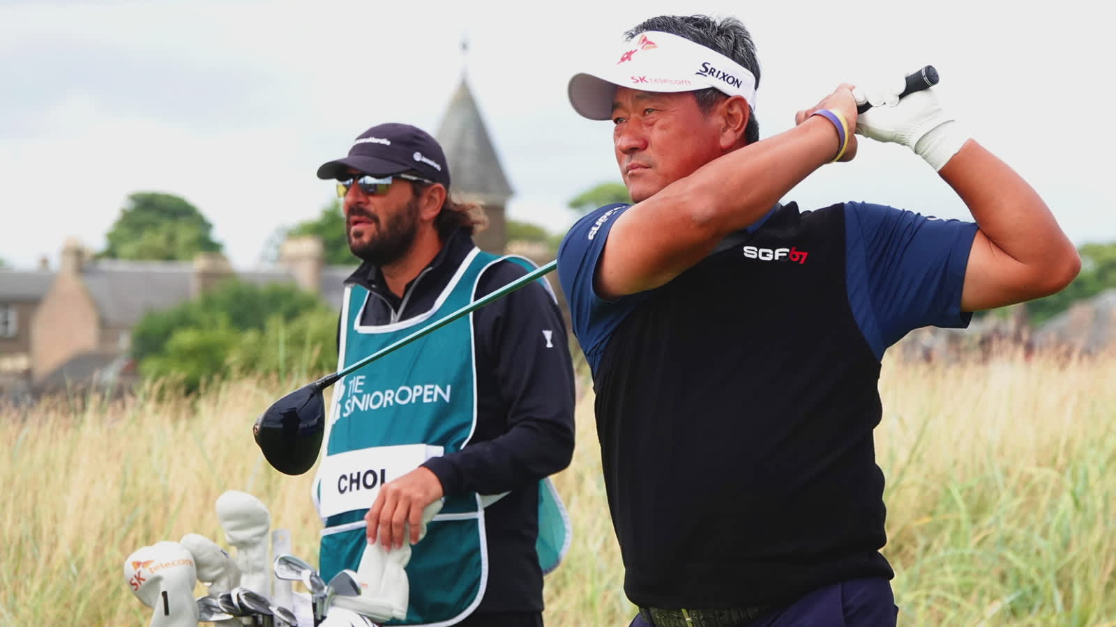 K.J. Choi takes a two-shot lead into the weekend at The Senior Open
