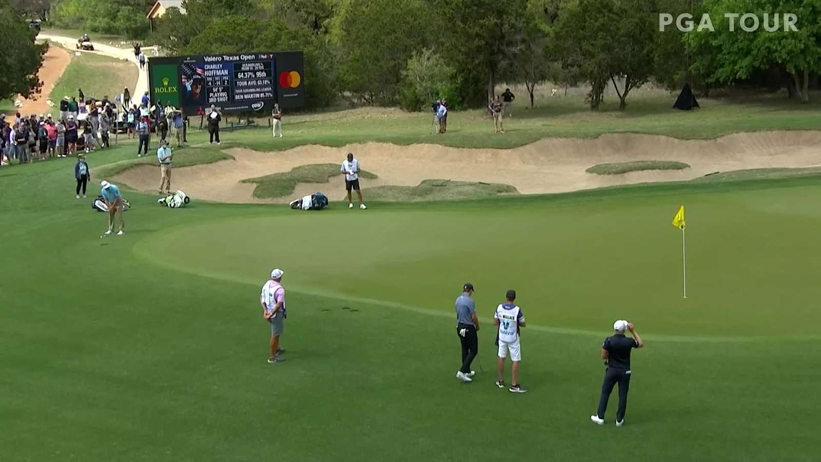 Charley Hoffman makes birdie on No. 14 in Round 4 at Valero