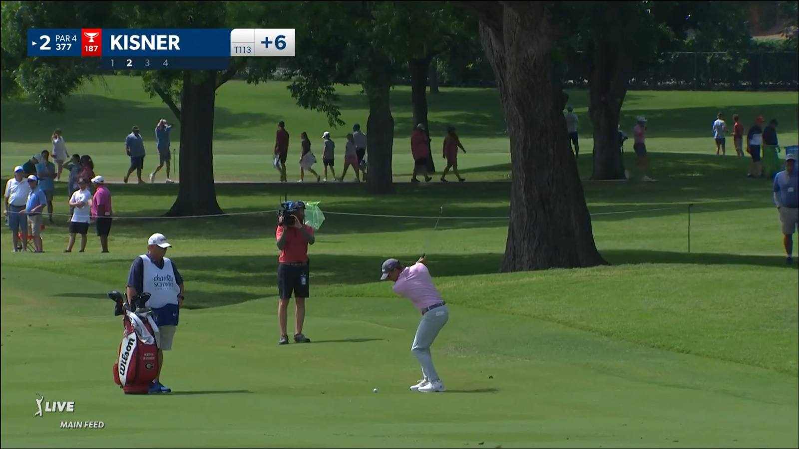 Kevin Kisner wedges it close to set up birdie at Charles Schwab