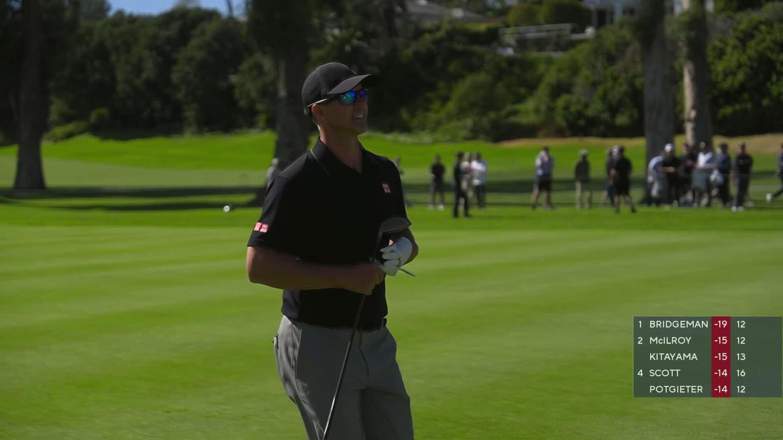 Adam Scott sinks 4-foot birdie putt on No. 17 at The Genesis