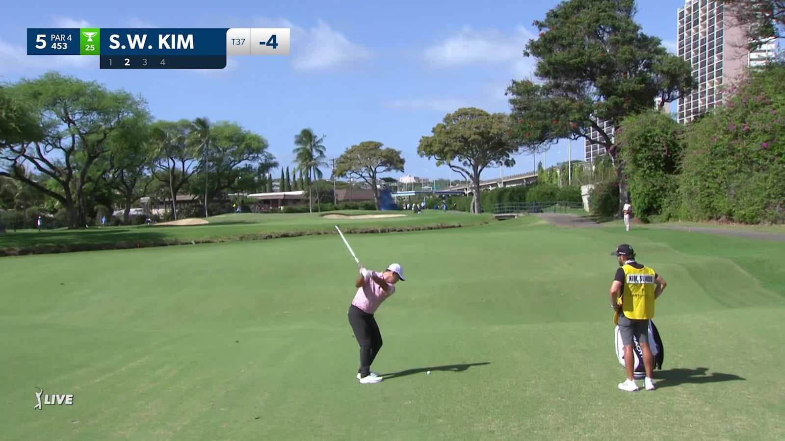 Si Woo Kim's 157-yard second to 3 feet and birdie at Sony Open