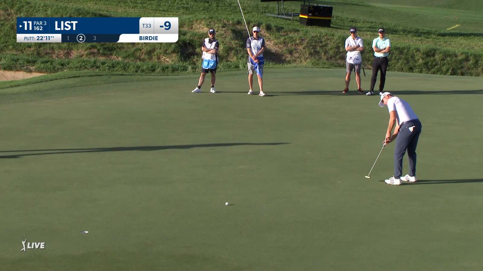 Luke List rolls in 22-footer for birdie at Sentry