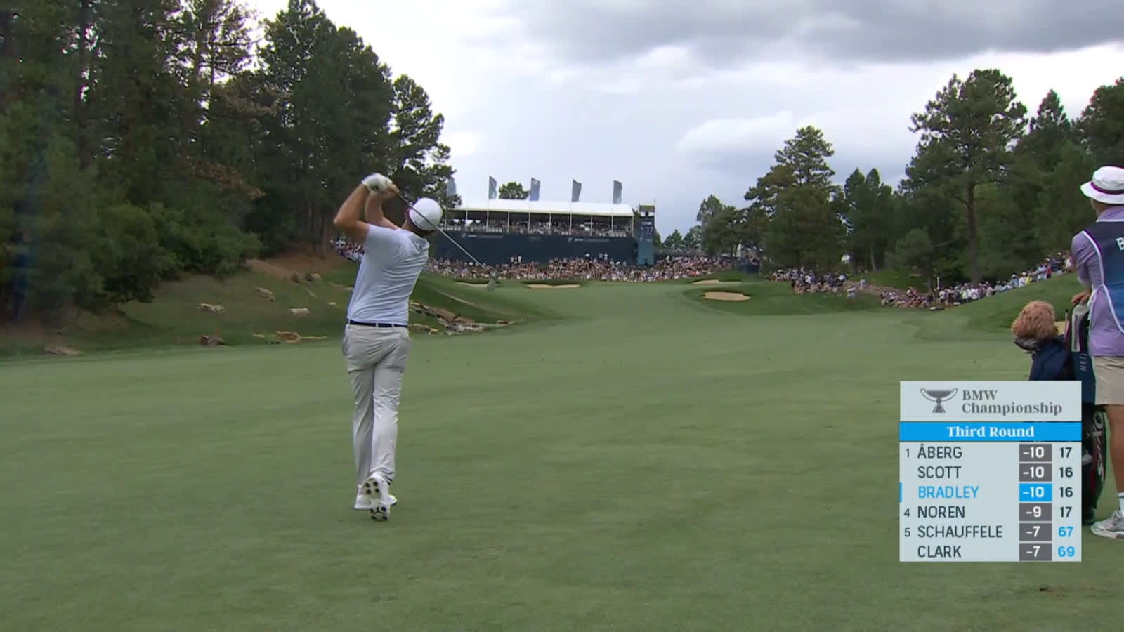 Keegan Bradley navigates No. 17 for birdie at BMW Championship
