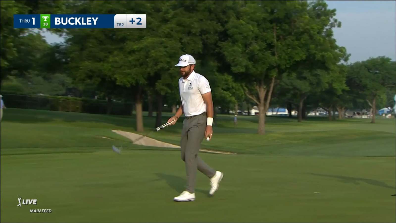 Hayden Buckley reaches in two to set up birdie at Charles Schwab