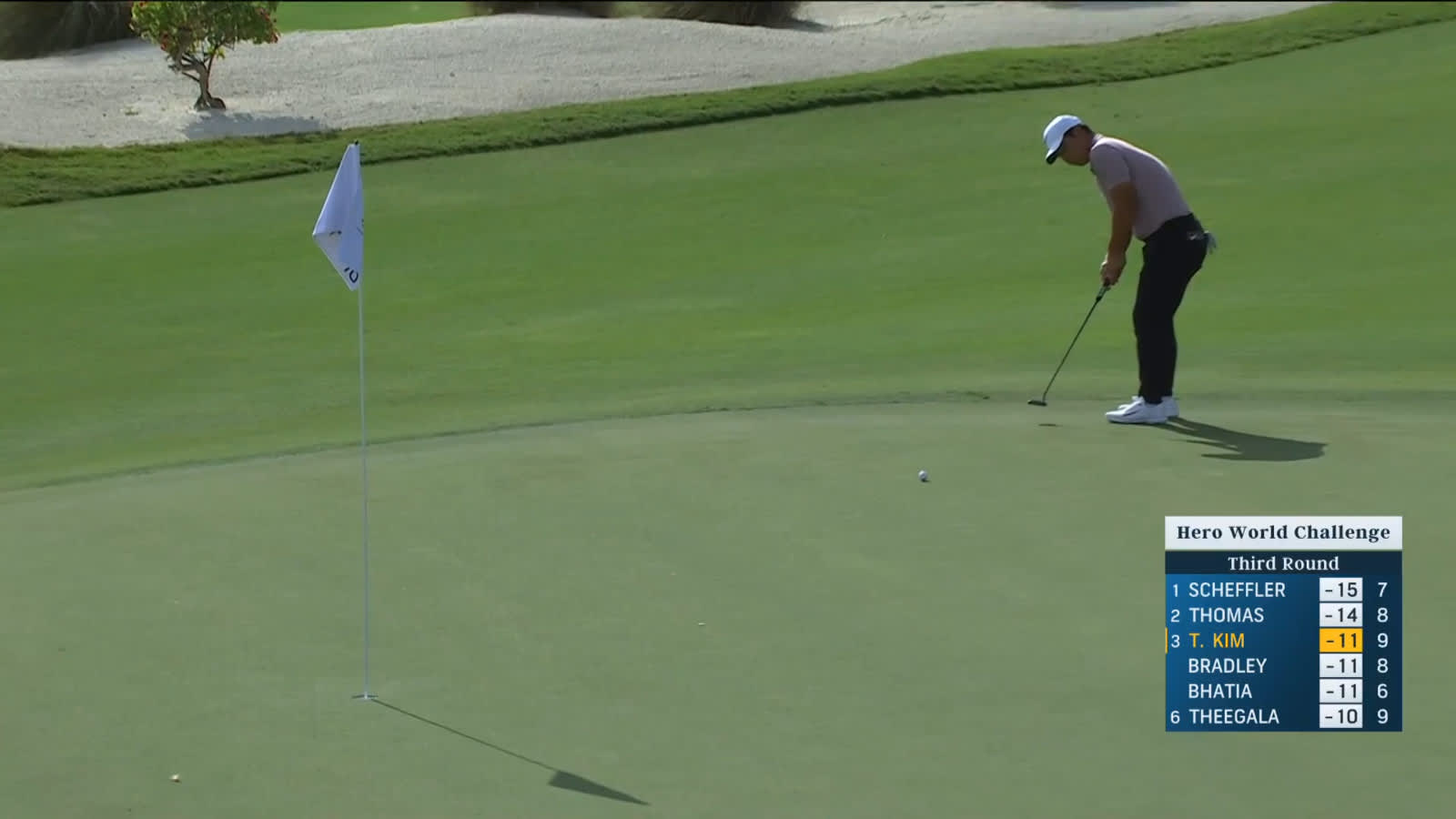 Tom Kim buries a 38-foot birdie putt at Hero World Challenge