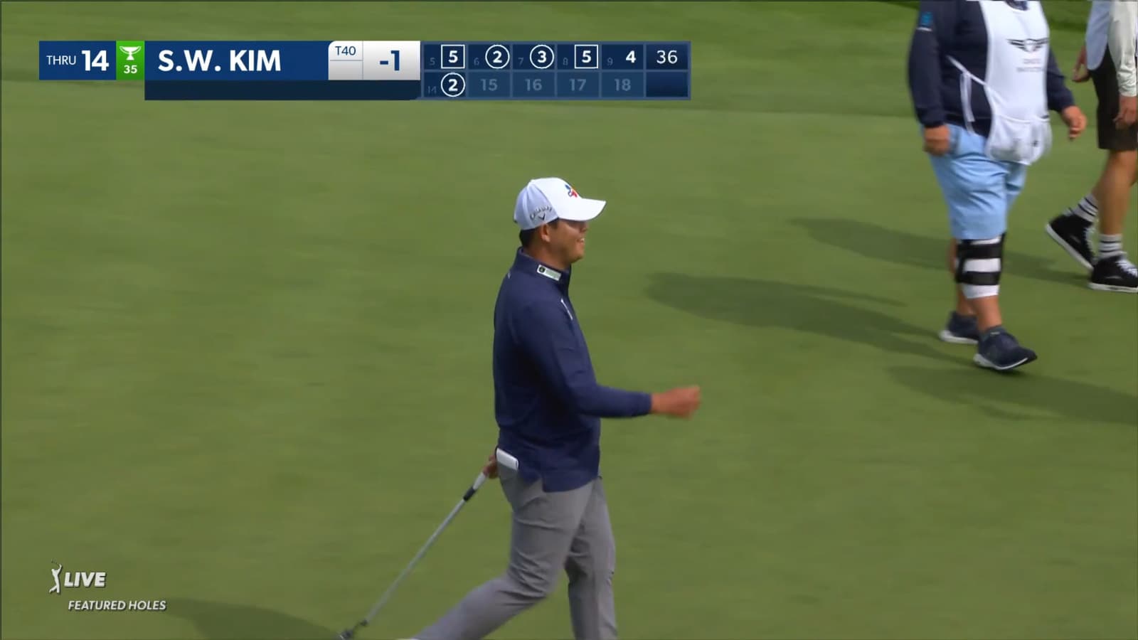 Si Woo Kim drains a 40-foot birdie putt at Genesis