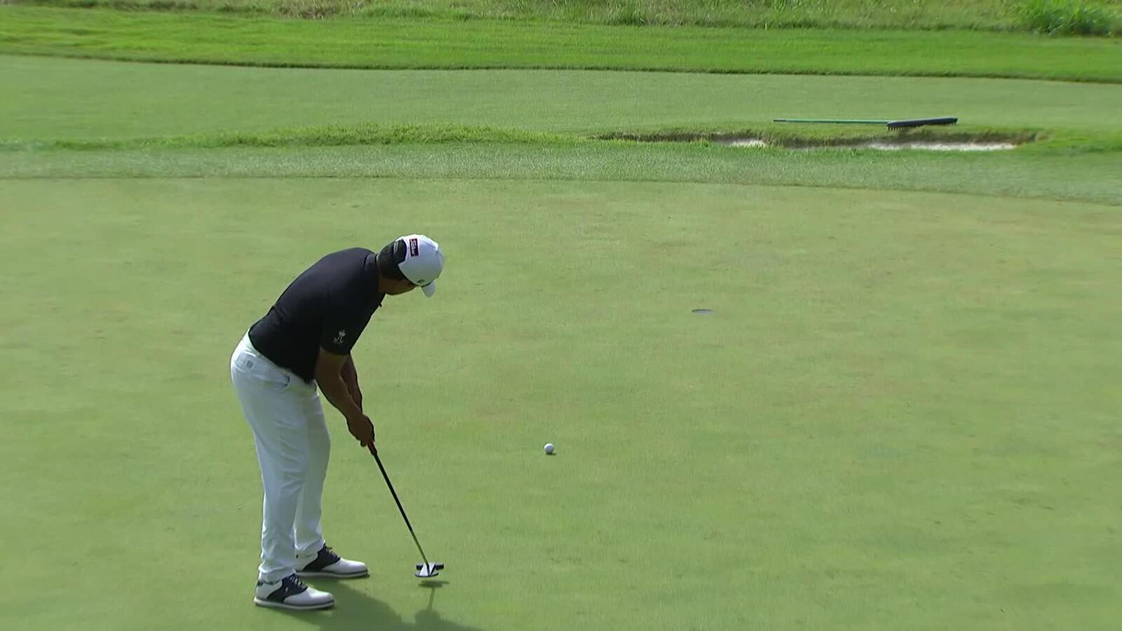 Fabián Gómez makes birdie at Compliance Solutions