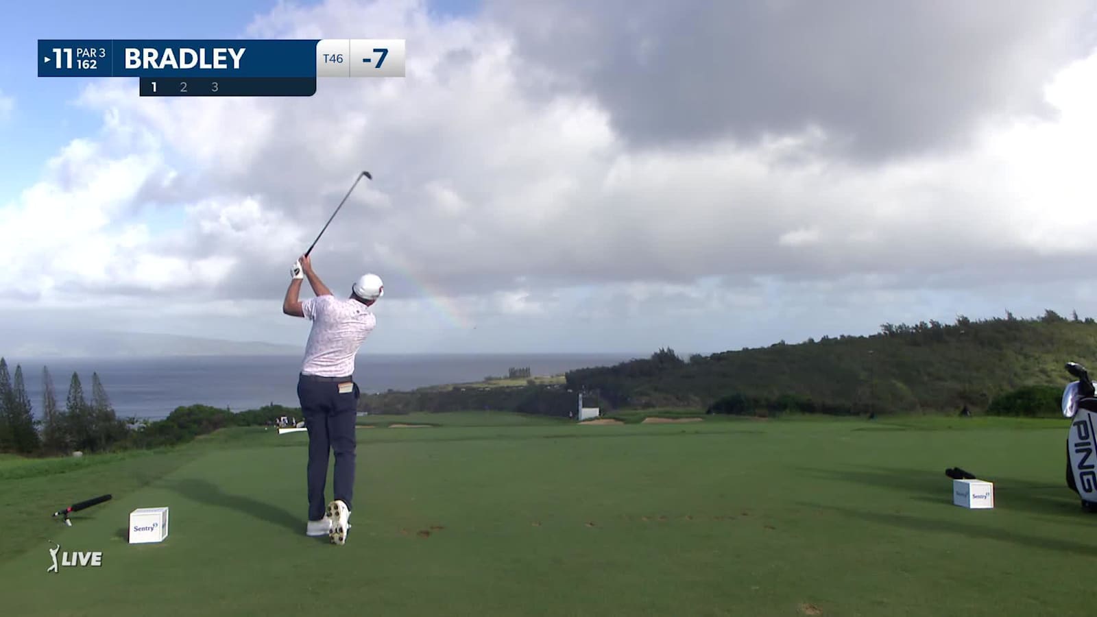 Keegan Bradley sticks tee shot to set up birdie at Sentry