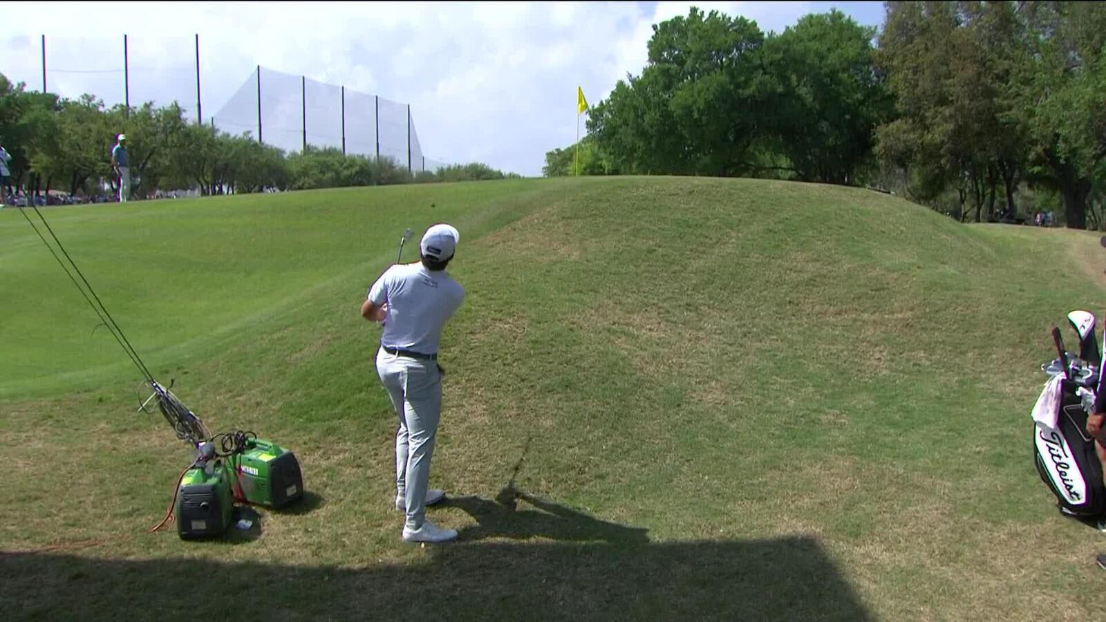 Cam Young’s crafty par save at WGC-Dell Match Play