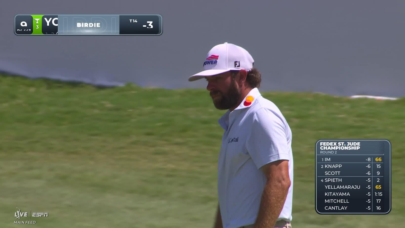 Cameron Young sinks 23-foot birdie putt on No. 9 at FedEx St. Jude