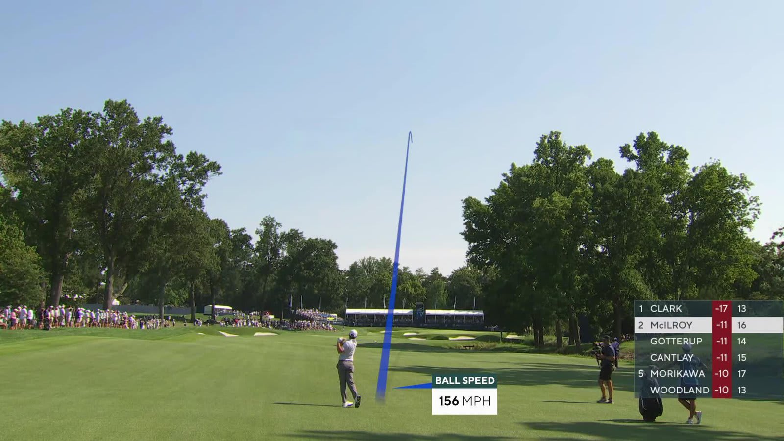 Rory McIlroy sinks 6-foot putt for birdie on No. 17 at BMW Championship