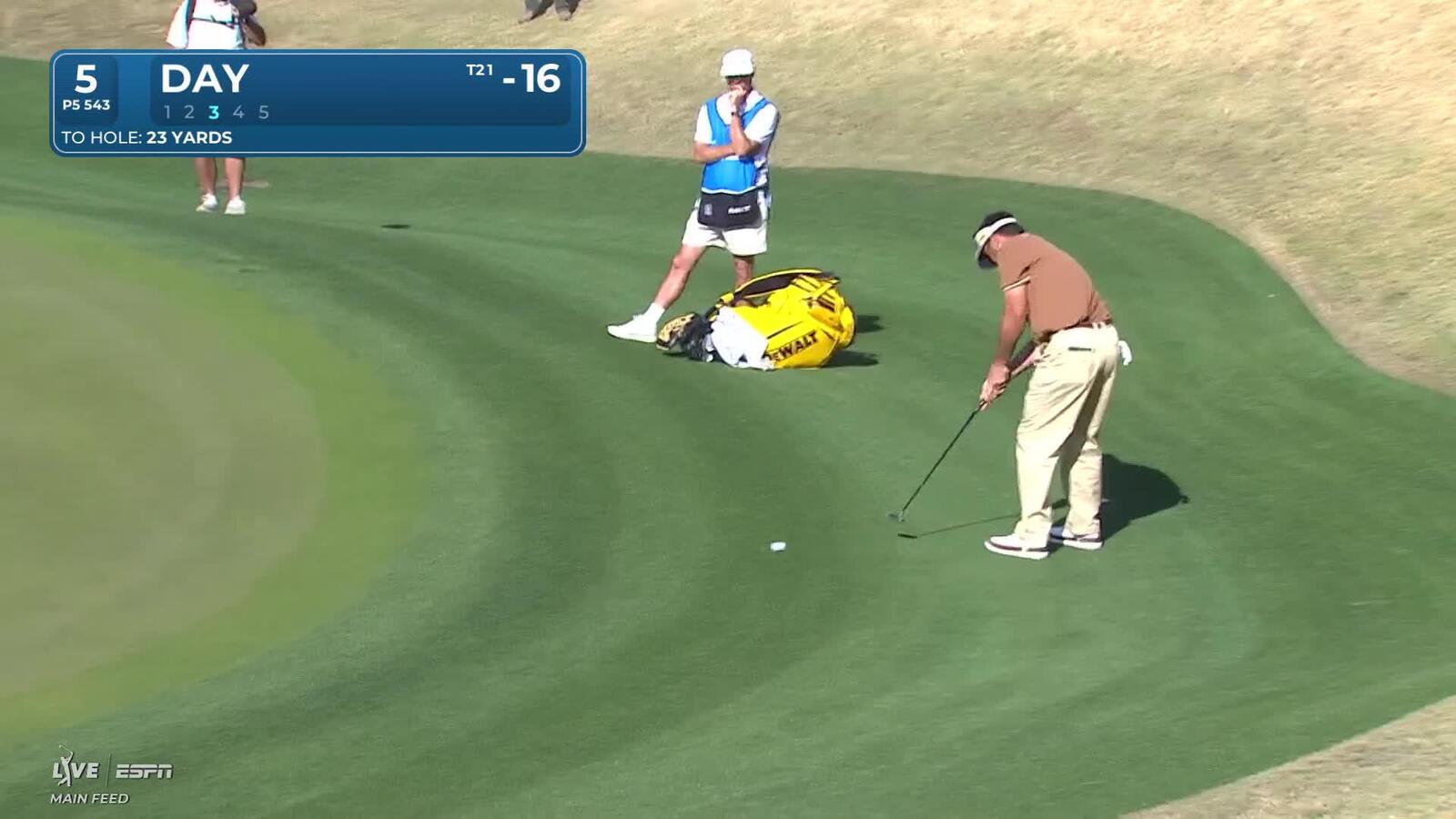 Jason Day taps in from 1 foot for birdie on No. 5 at The American Express