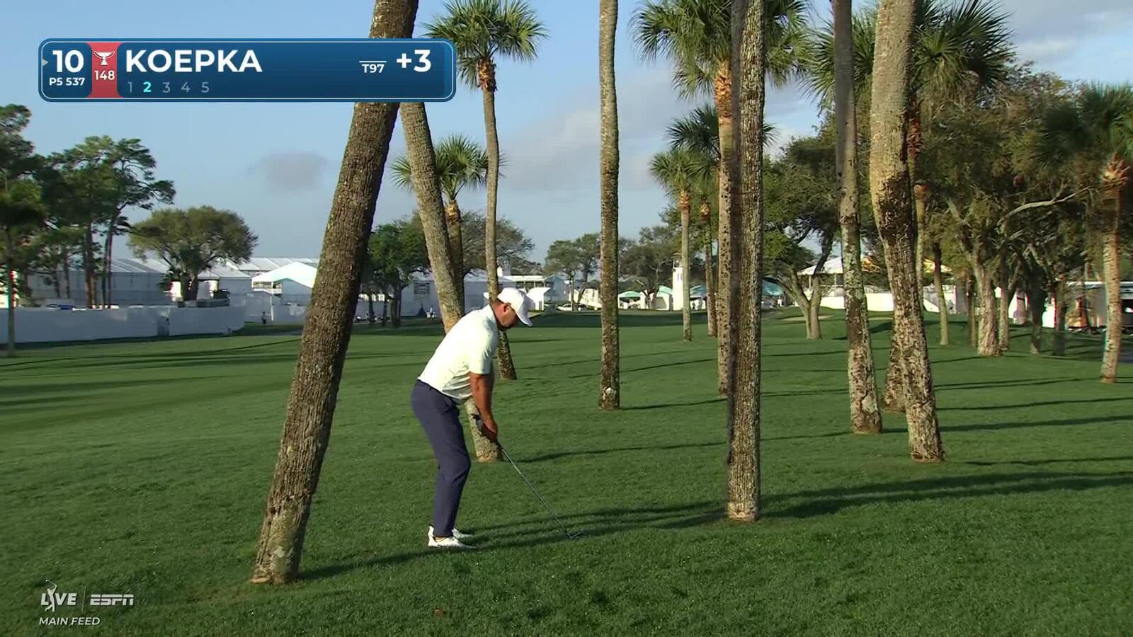 Brooks Koepka pours in 4-foot birdie putt on No. 10 at Cognizant Classic