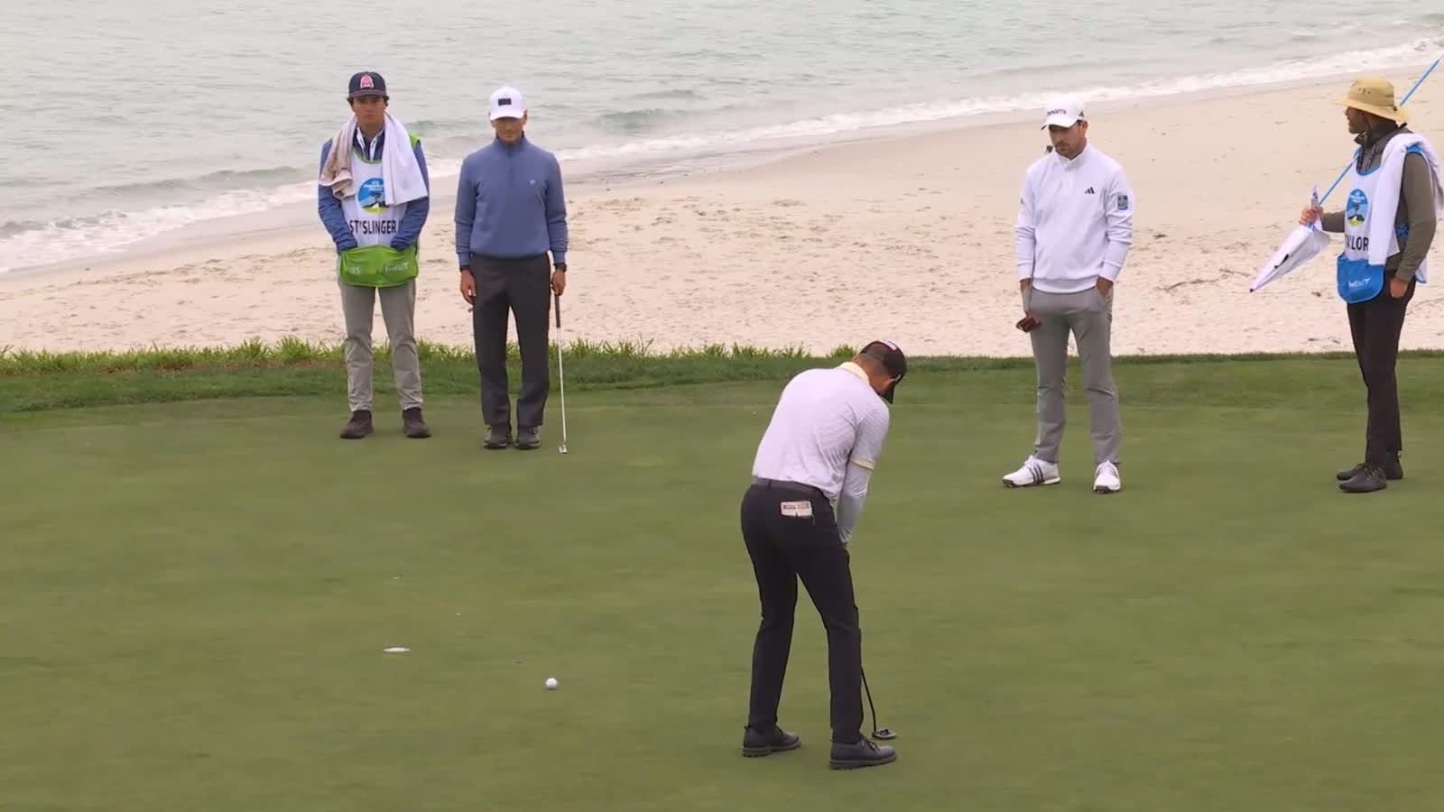Lee Hodges makes birdie at AT&T Pebble Beach