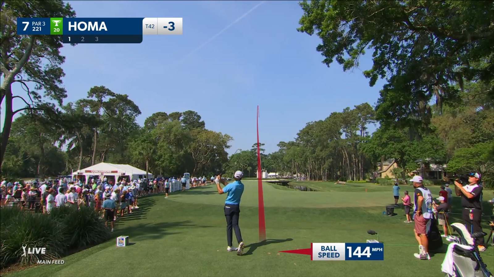Max Homa cozies tee shot to set up birdie at RBC Heritage
