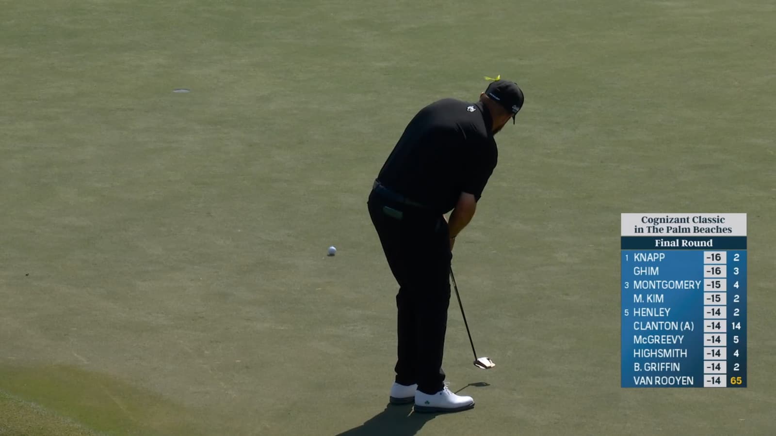 Shane Lowry sinks a 25-foot birdie putt at Cognizant Classic