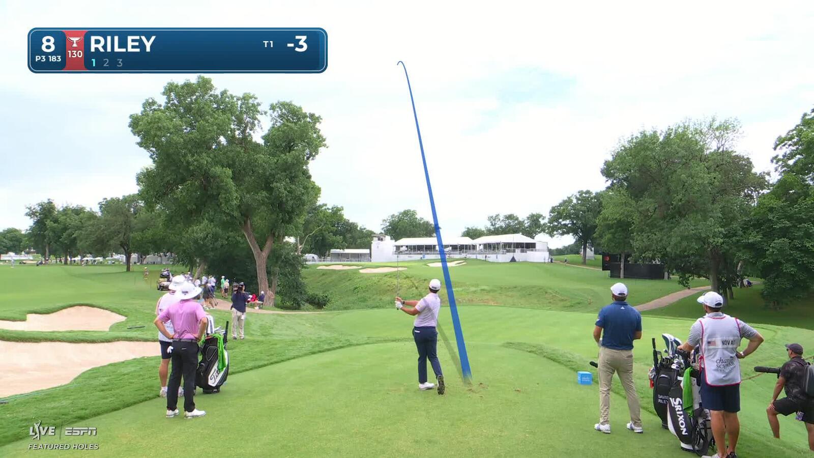 Davis Riley sinks 16-foot putt for birdie on No. 8 at Charles Schwab