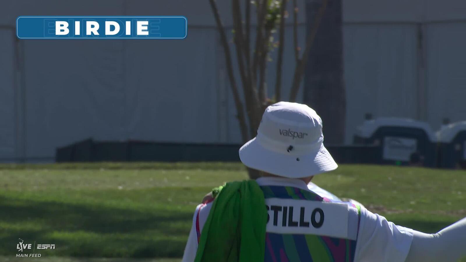 Matt Wallace pours in 11-foot birdie putt on No. 1 at Valspar