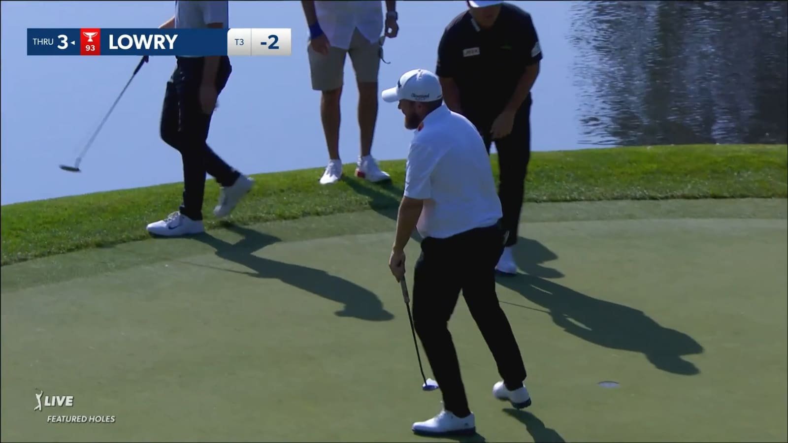 Shane Lowry holes a 36-foot birdie putt at the Memorial