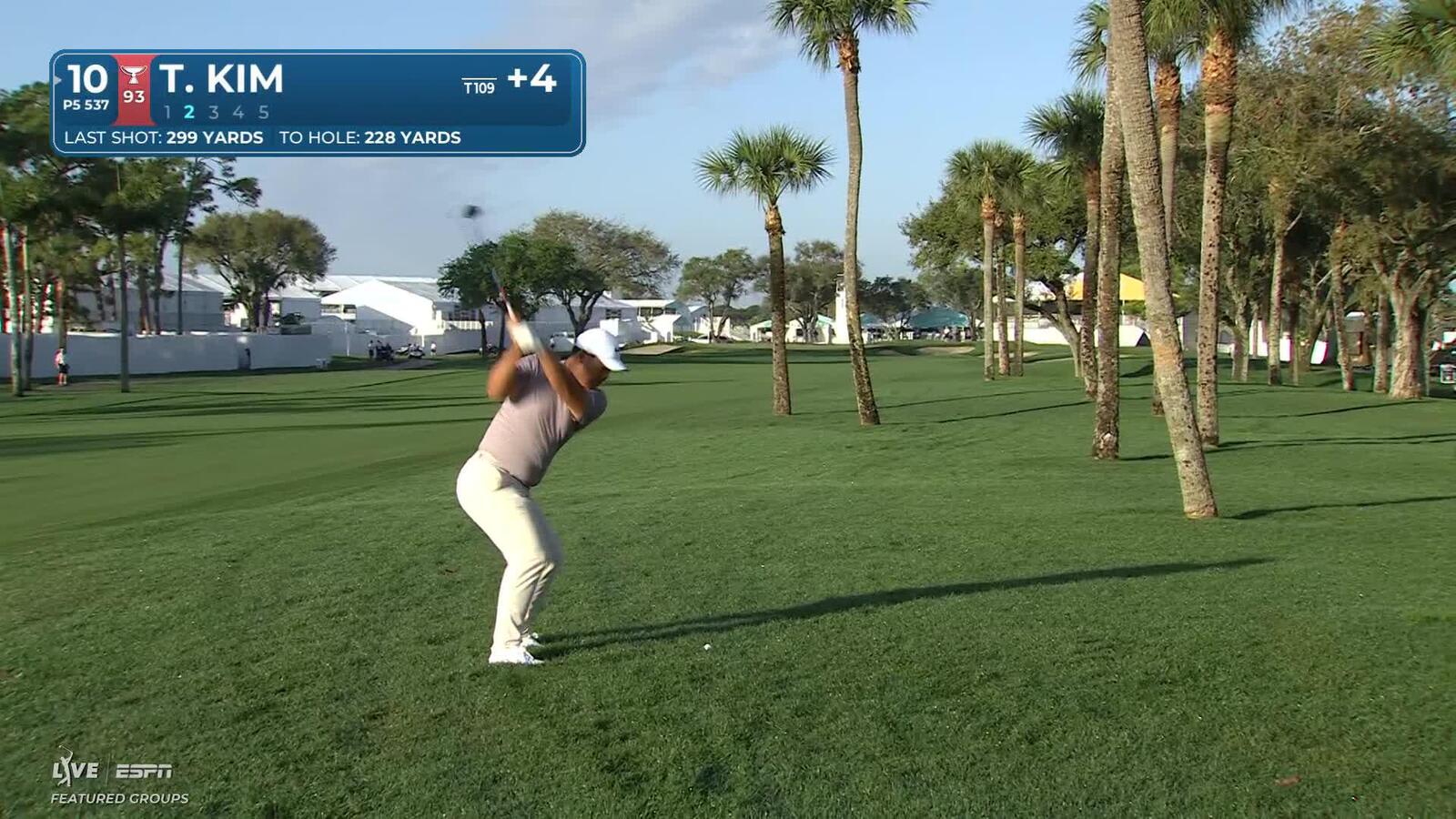 Tom Kim sinks 4-foot birdie putt on No. 10 at Cognizant Classic