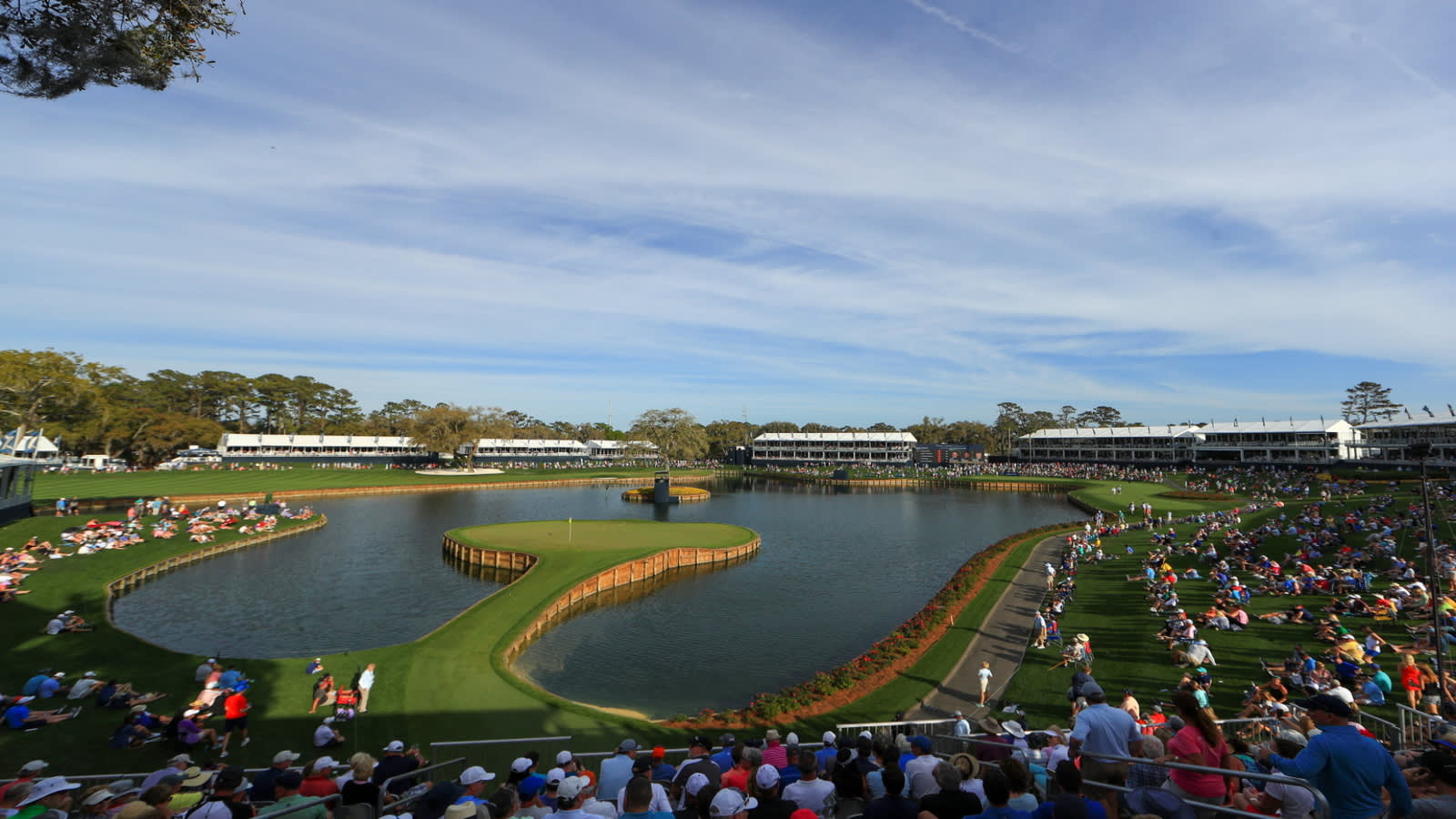 The best shots from No. 17 at TPC Sawgrass in Round 1 of THE PLAYERS
