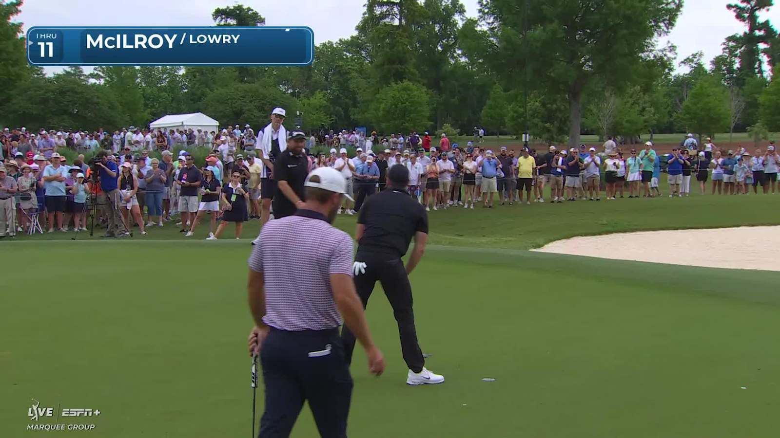 Rory McIlroy sinks eagle putt at Zurich Classic
