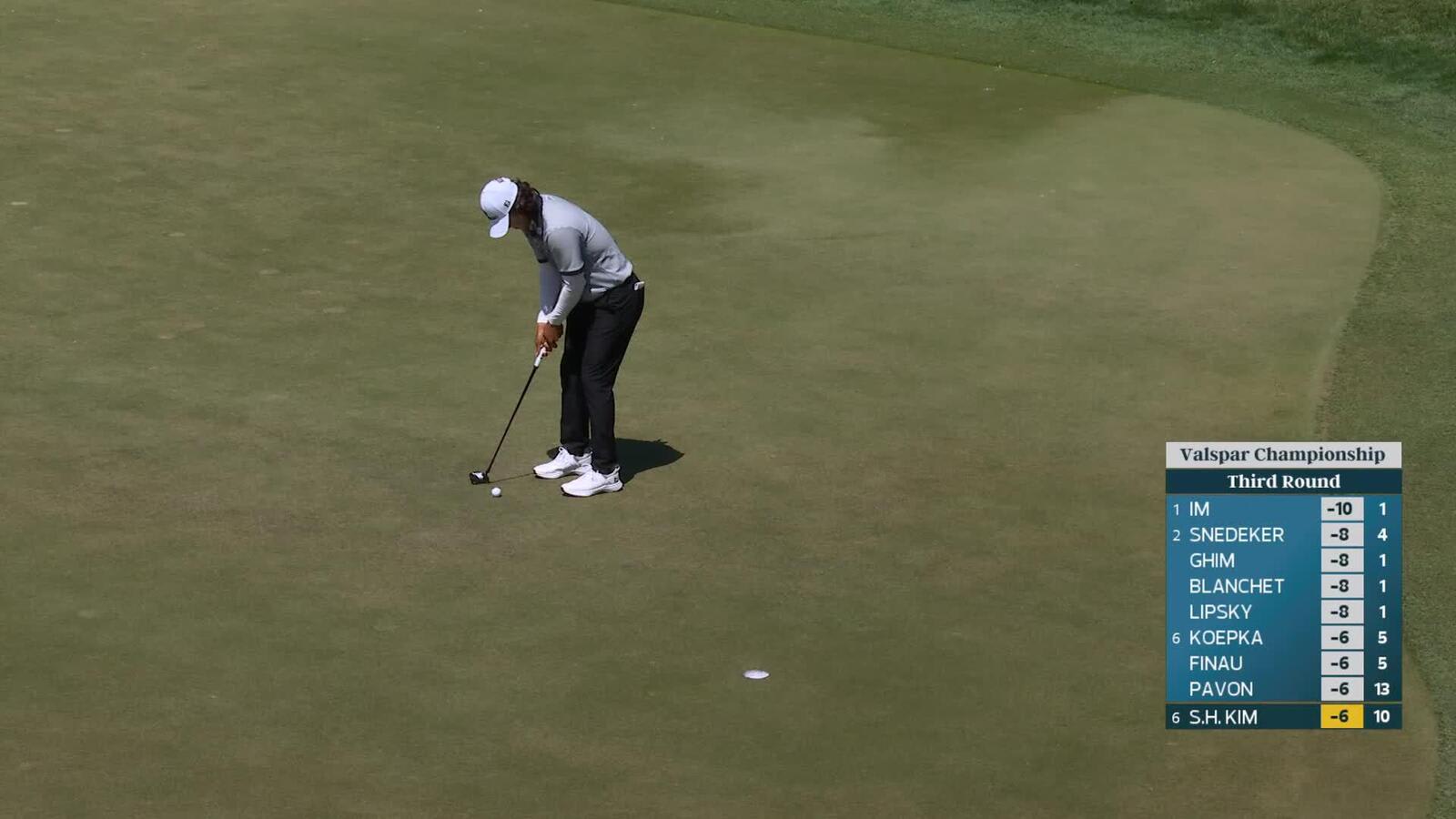 S.H. Kim sinks 10-foot birdie putt on No. 11 at Valspar