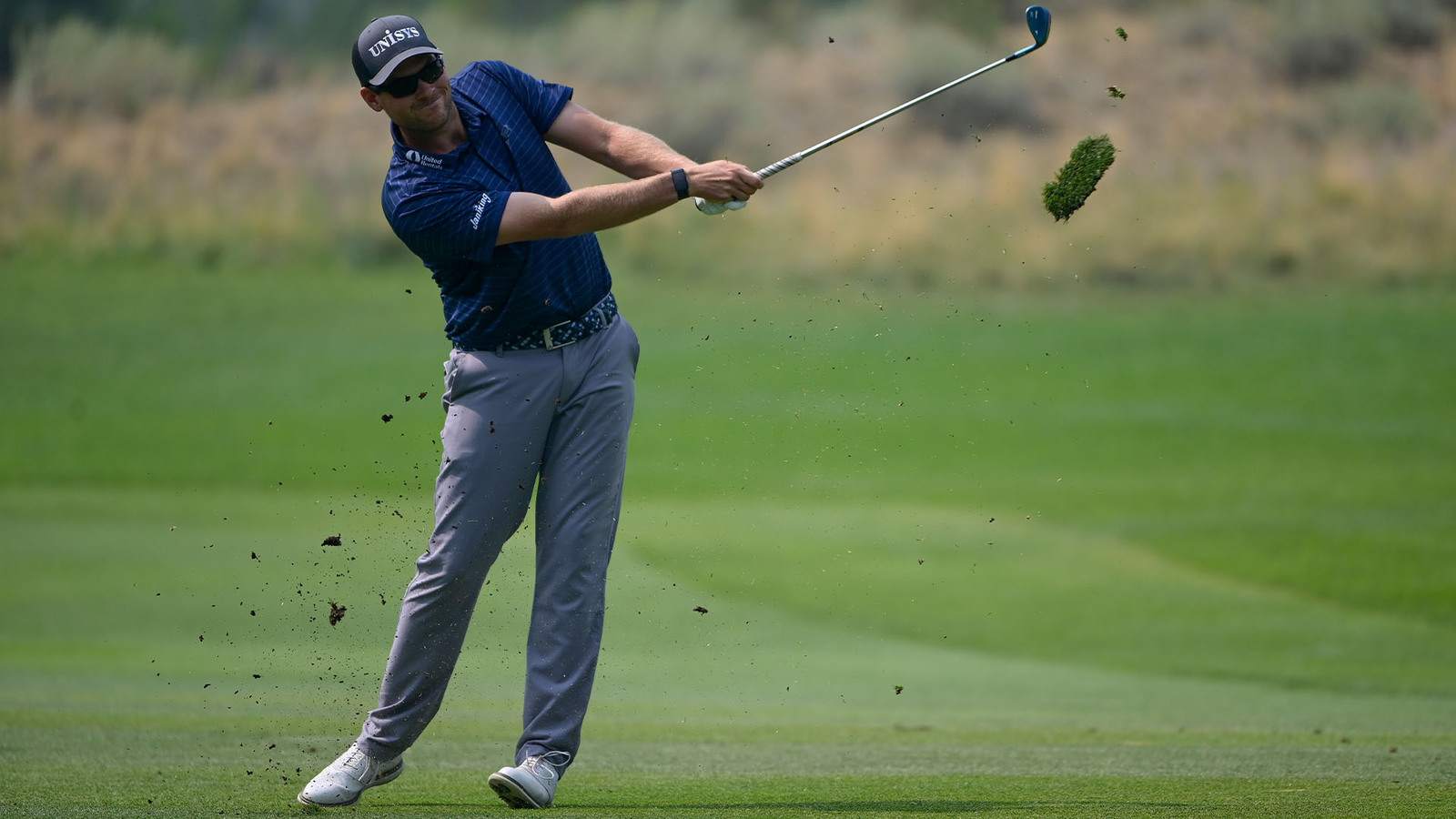Adam Schenk pulls ahead to lead at Barracuda