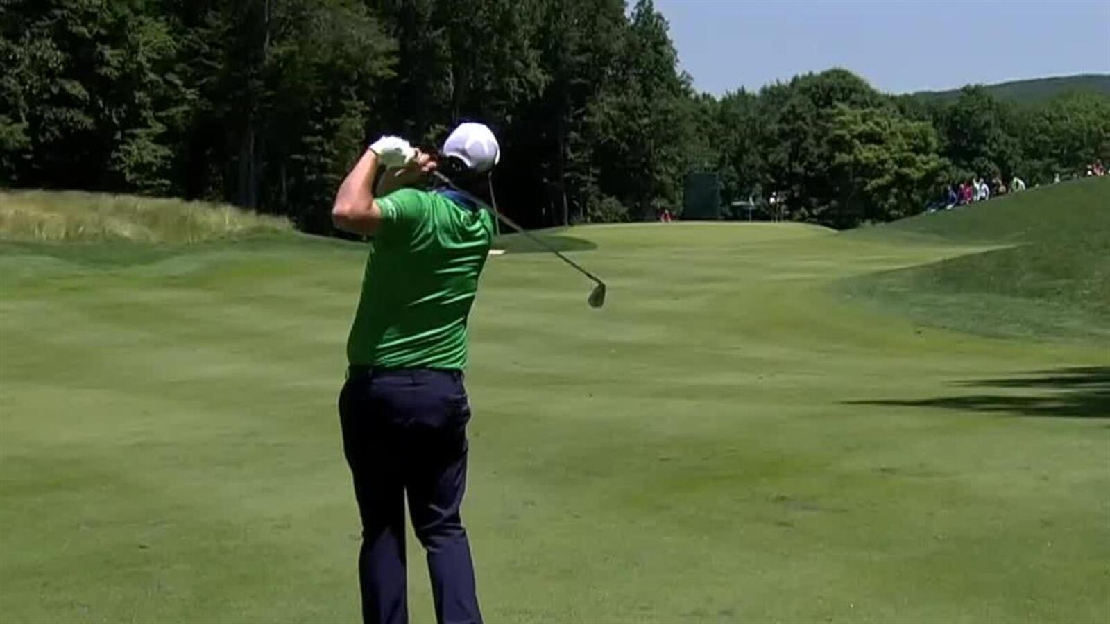 Marc Leishman’s approach inside 10 feet leads to birdie at Travelers