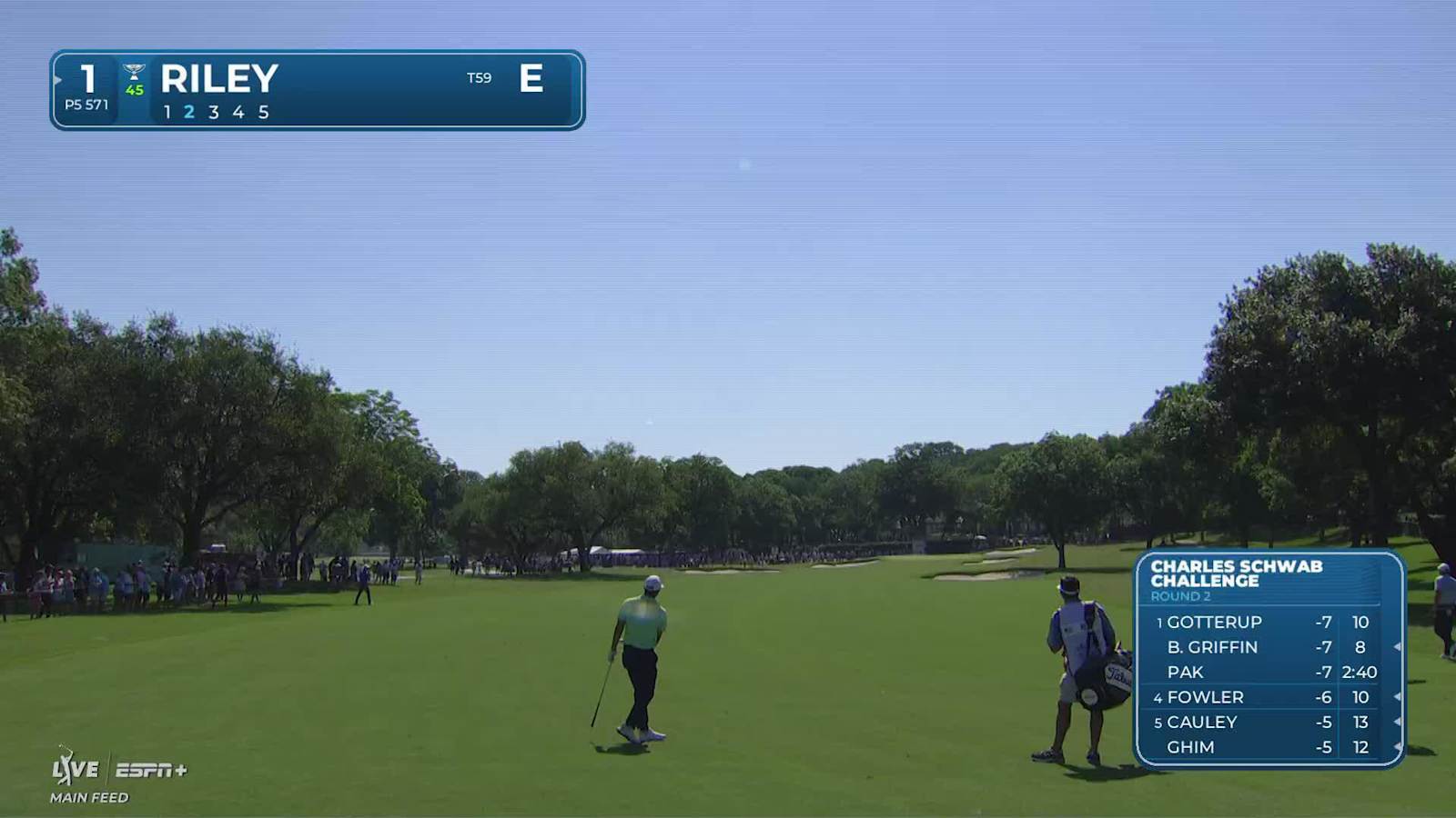 Davis Riley makes birdie on No. 1 at Charles Schwab